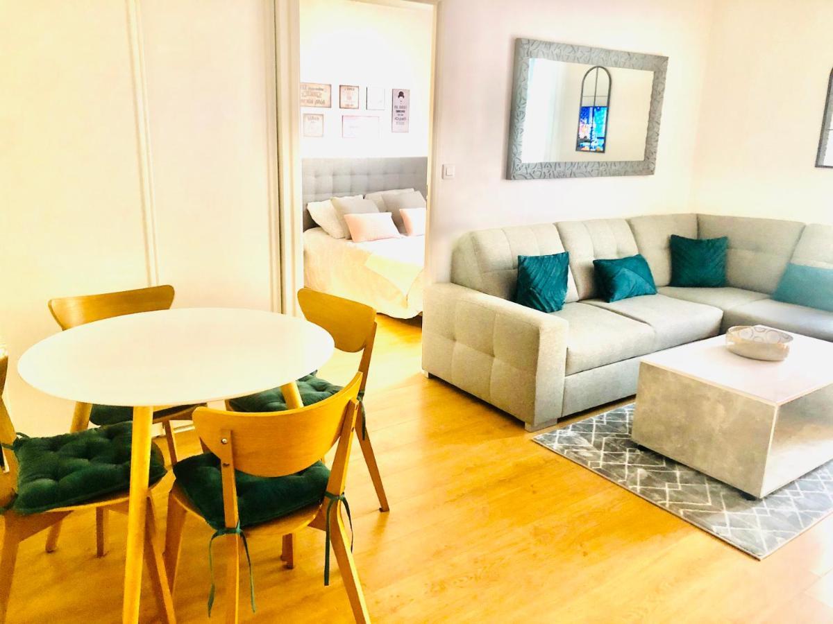Appartement Place Toscane 塞里斯 外观 照片